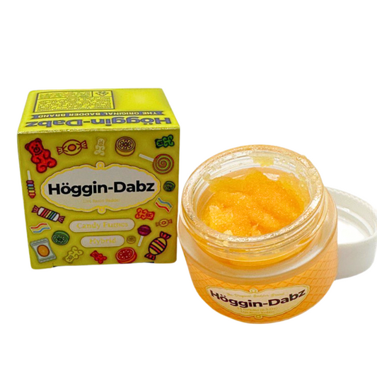 Höggin-Dabz Live Resin Badder 14g – Candy Fumes hybrid concentrate in clear glass jar with vibrant yellow packaging, featuring premium cannabis extract with sweet, fruity aroma and smooth dab texture.